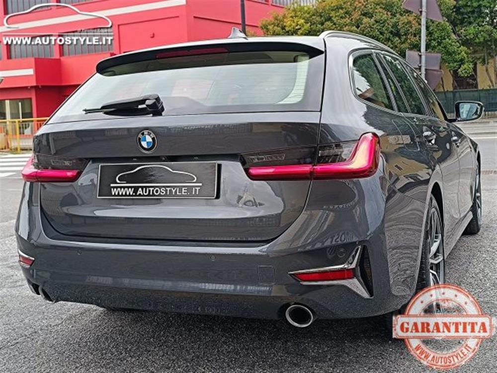 320 320 d Touring LUXURY STE