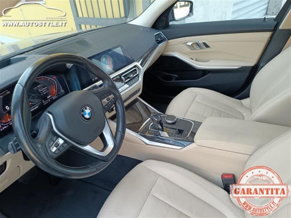 320 320 d Touring LUXURY STE