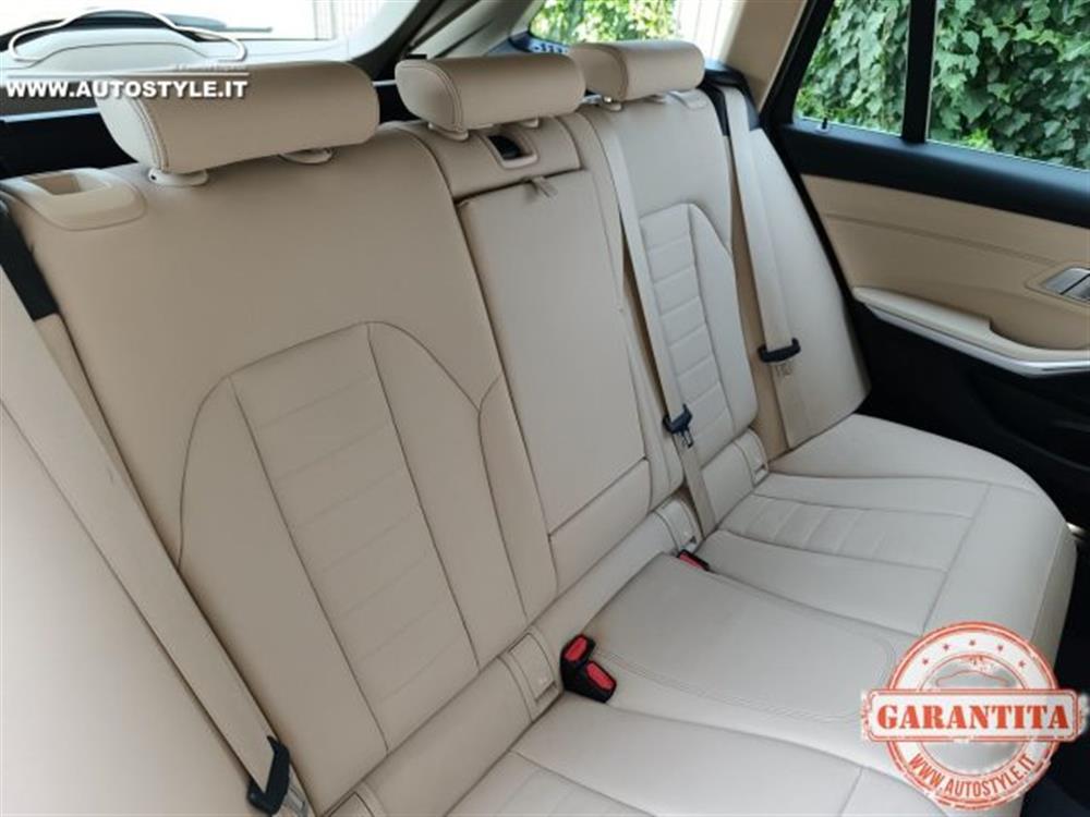 320 320 d Touring LUXURY STE