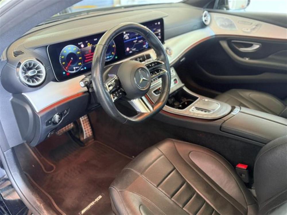 CLS 300 CLS 300 d 4Matic Mild hybrid