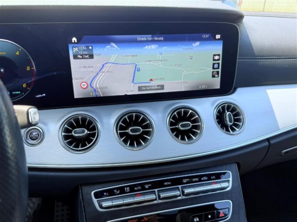CLS 300 CLS 300 d 4Matic Mild hybrid
