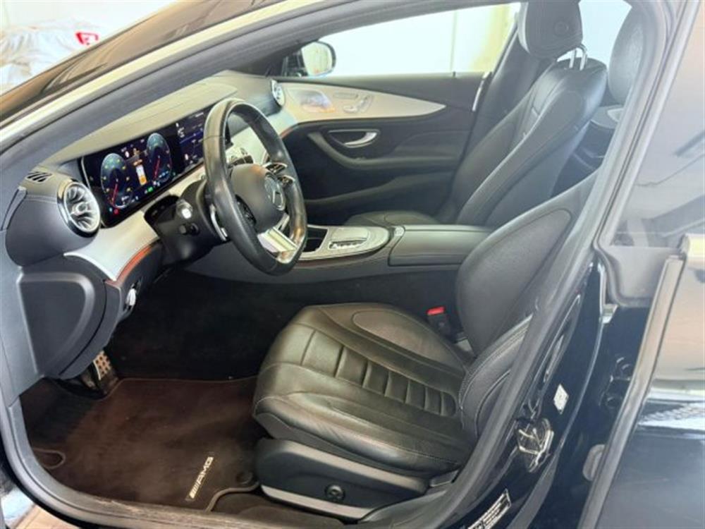 CLS 300 CLS 300 d 4Matic Mild hybrid
