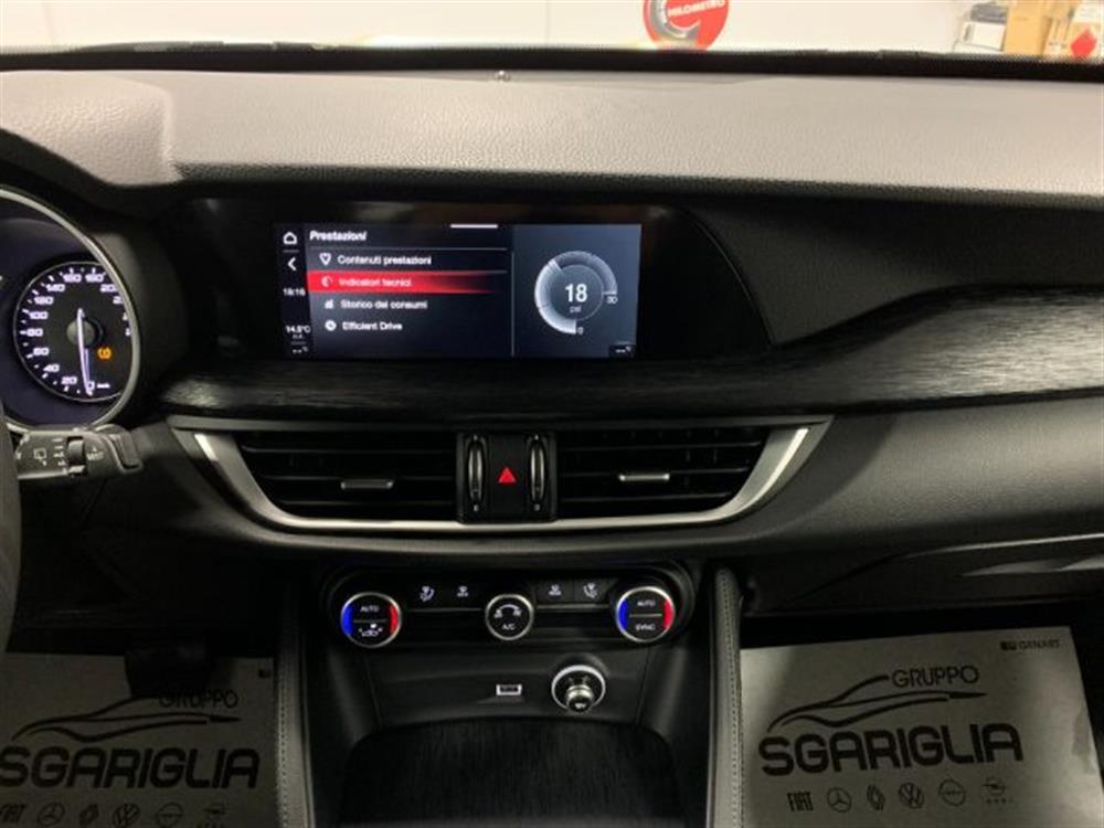 Stelvio Stelvio 2.2 Diesel AT8 Sport