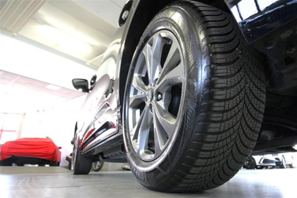 Kuga Kuga 2.5 Plug In Hybrid 2