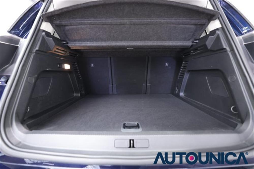 C5 Aircross C5 Aircross HYBRID 225 E-EAT8 SH