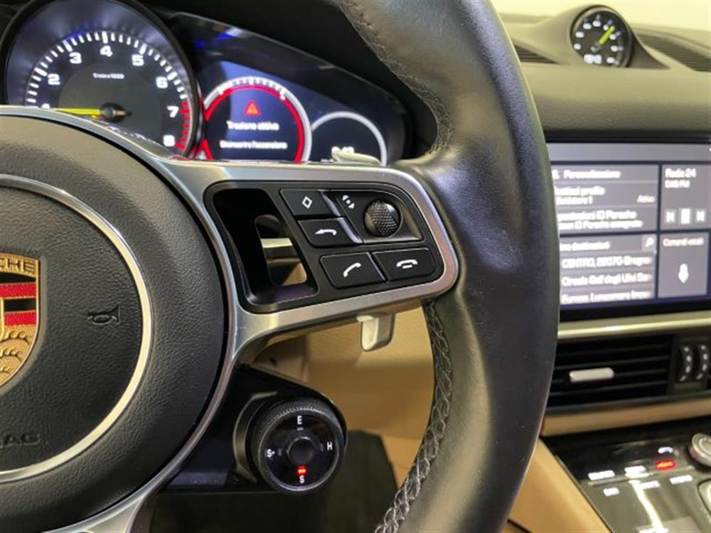 Cayenne Cayenne 3.0 V6 E-Hybrid Aut.