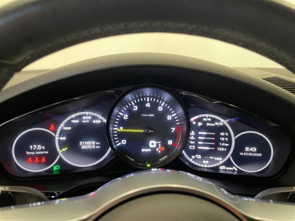 Cayenne Cayenne 3.0 V6 E-Hybrid Aut.