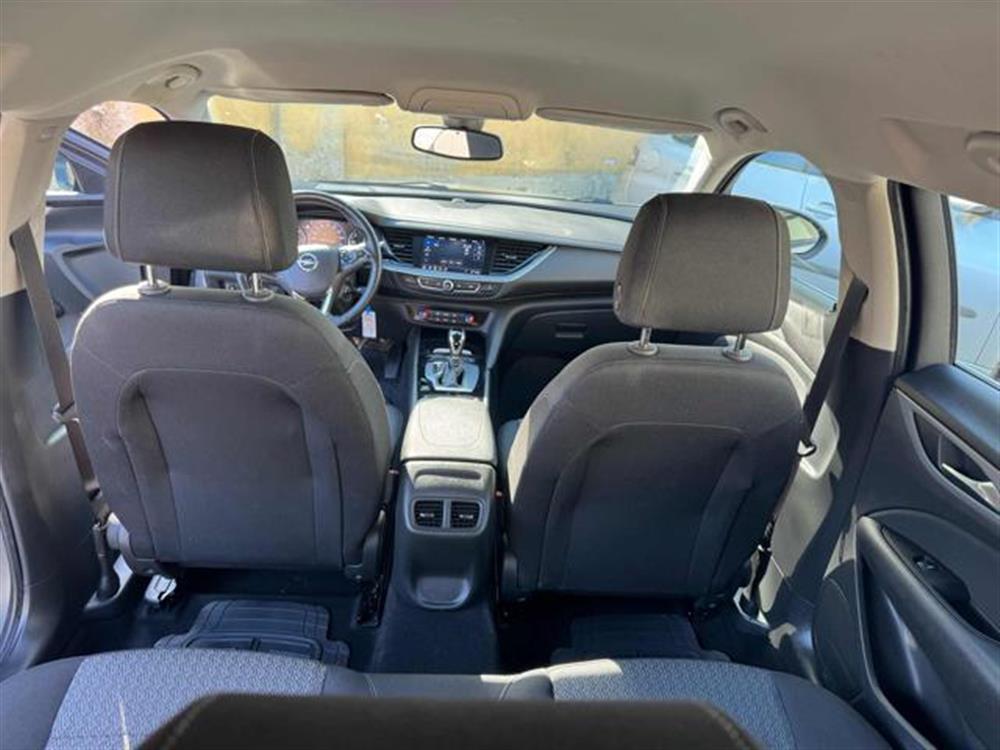Insignia Insignia STATION WAGON ST 1.6