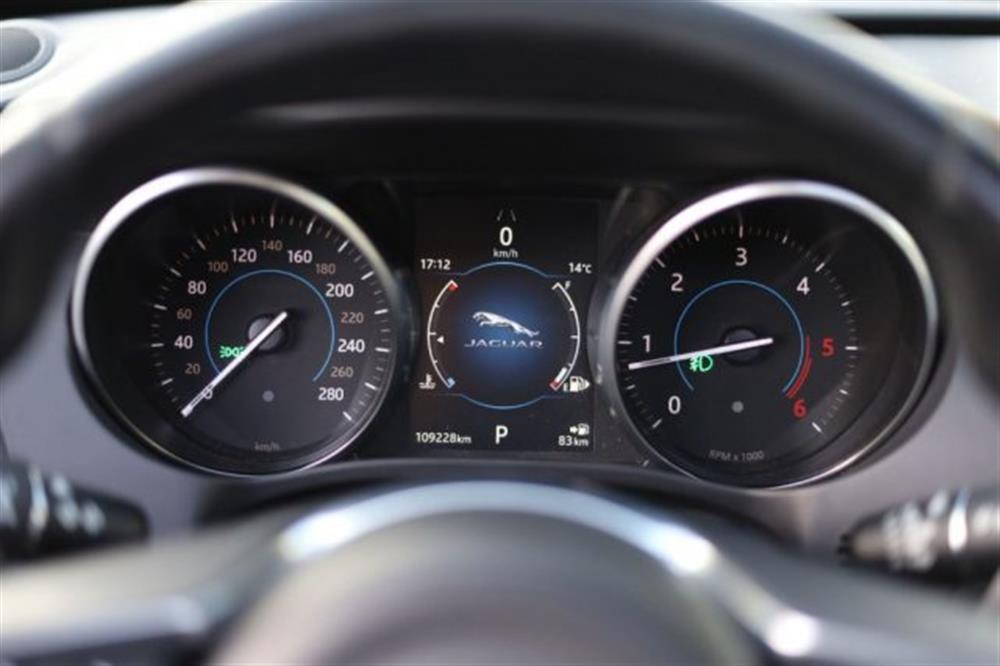 F-Pace F-Pace 2.0 D 240 CV R-DYNAM
