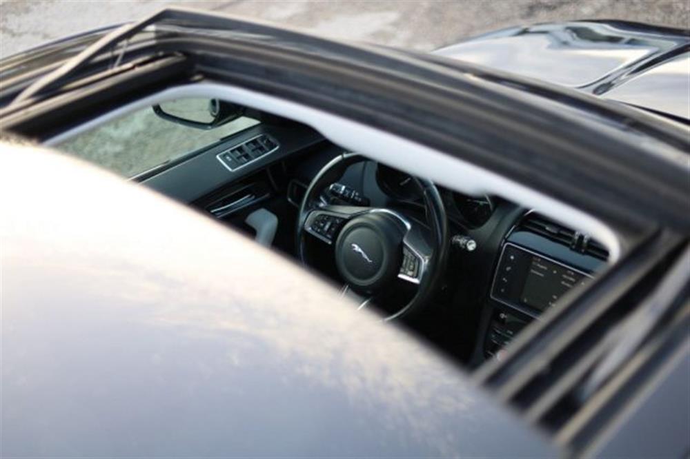F-Pace F-Pace 2.0 D 240 CV R-DYNAM