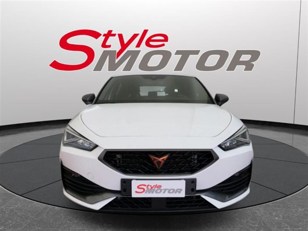 Leon Leon 1.5 Hybrid 150 CV DS