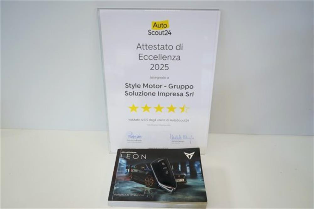 Leon Leon 1.5 Hybrid 150 CV DS