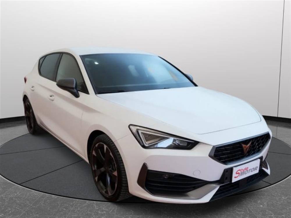 Leon Leon 1.5 Hybrid 150 CV DS