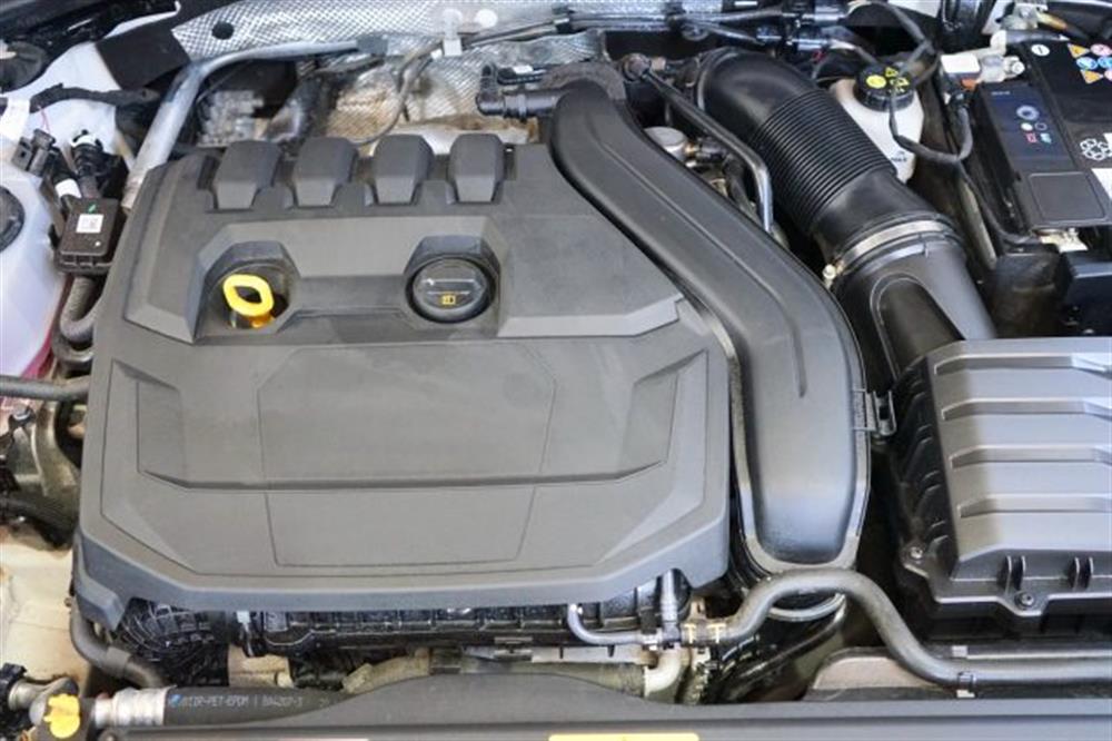 Leon Leon 1.5 Hybrid 150 CV DS