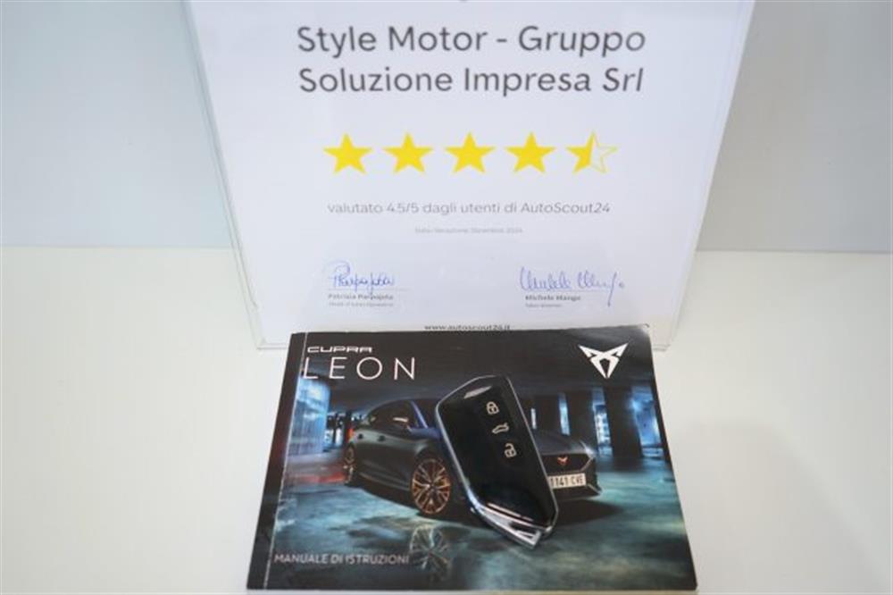 Leon Leon 1.5 Hybrid 150 CV DS