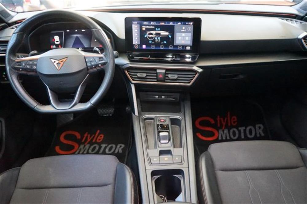 Leon Leon 1.5 Hybrid 150 CV DS