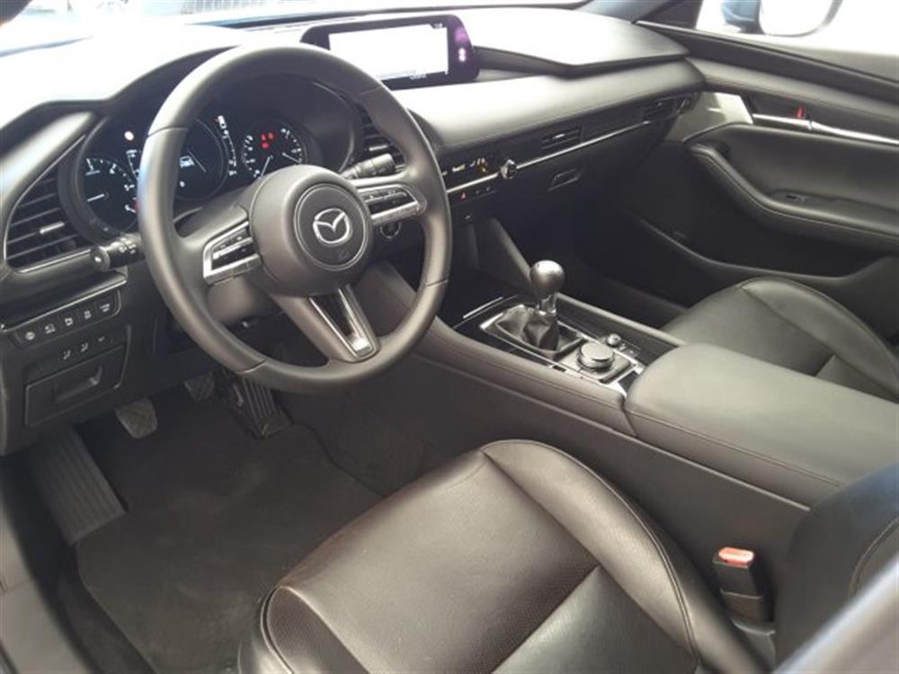 3 3 1.8L Skyactiv-D 116c