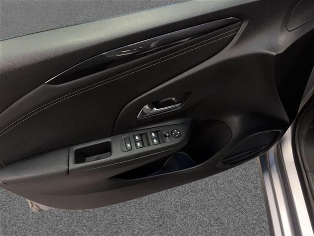 Corsa Corsa 1.2 Elegance