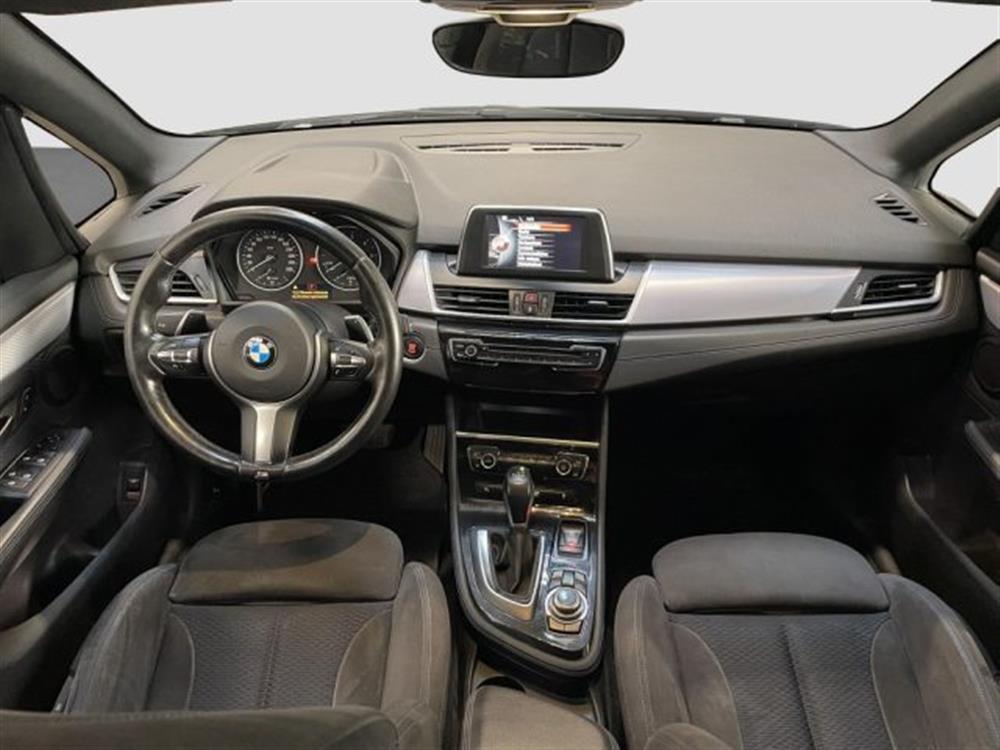 220 220 d xDrive Active Tour
