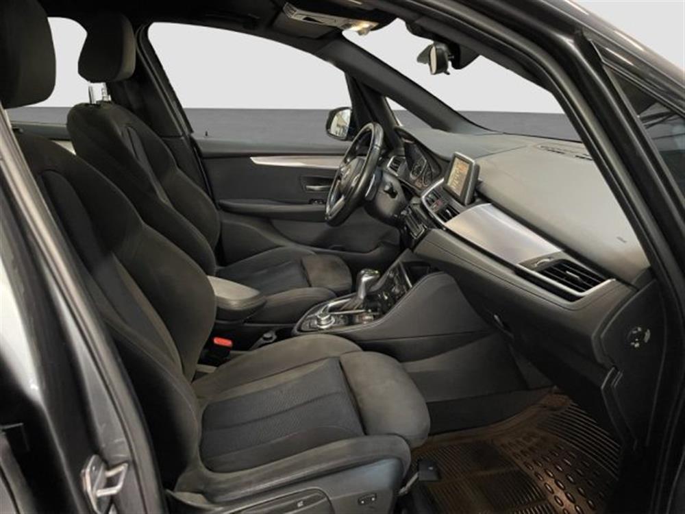 220 220 d xDrive Active Tour
