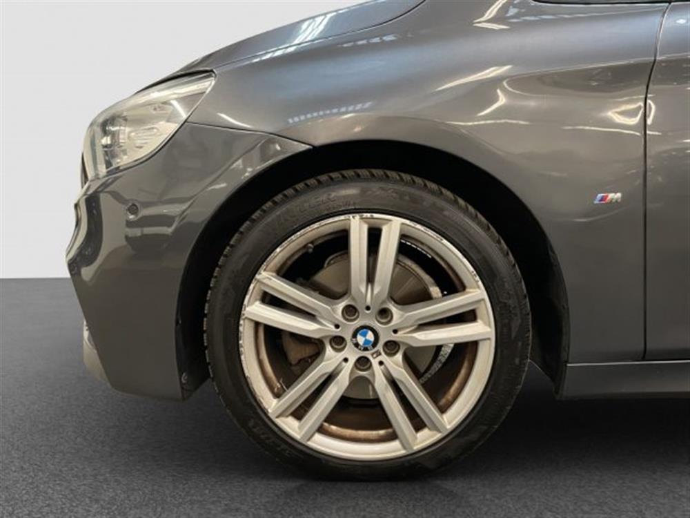 220 220 d xDrive Active Tour