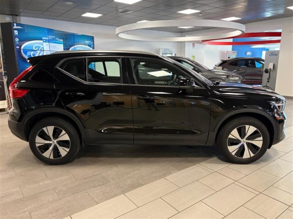 XC40 XC40 B3 2.0 Mild Hybrid (