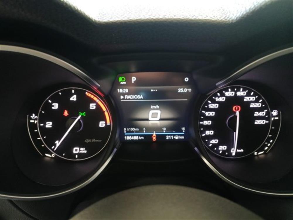 Stelvio Stelvio 2.2 Turbodiesel 210