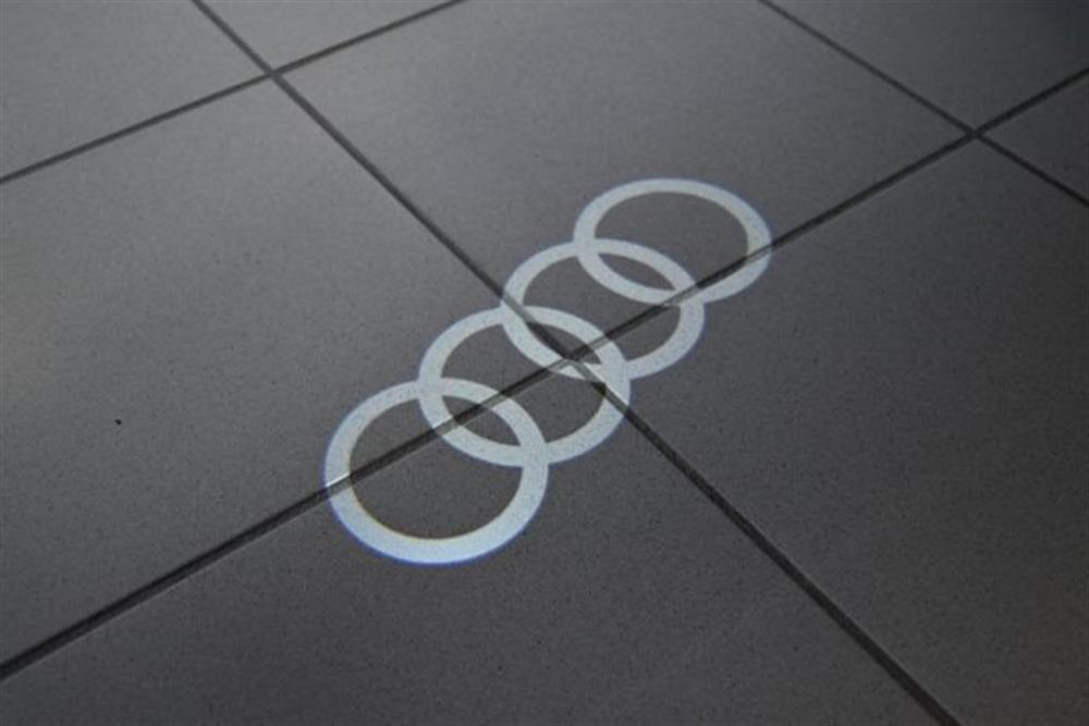 Q3 Q3 SPB 40TDI Q.S-TR.BUS