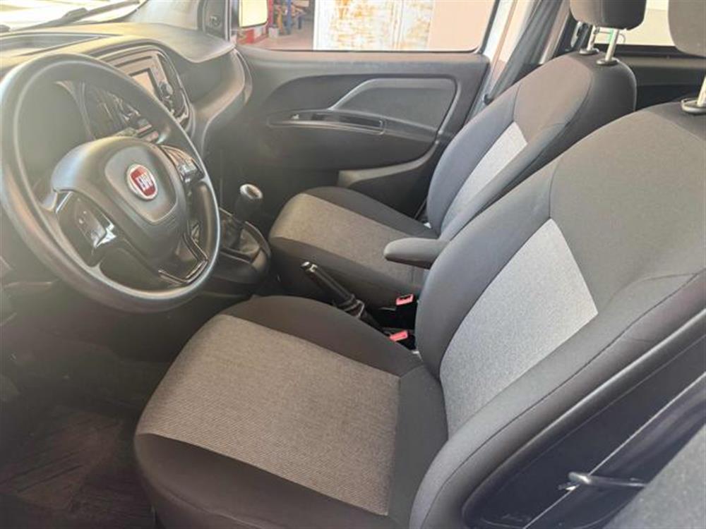 Doblo Doblo AUTOCARRO 5POSTI Dob