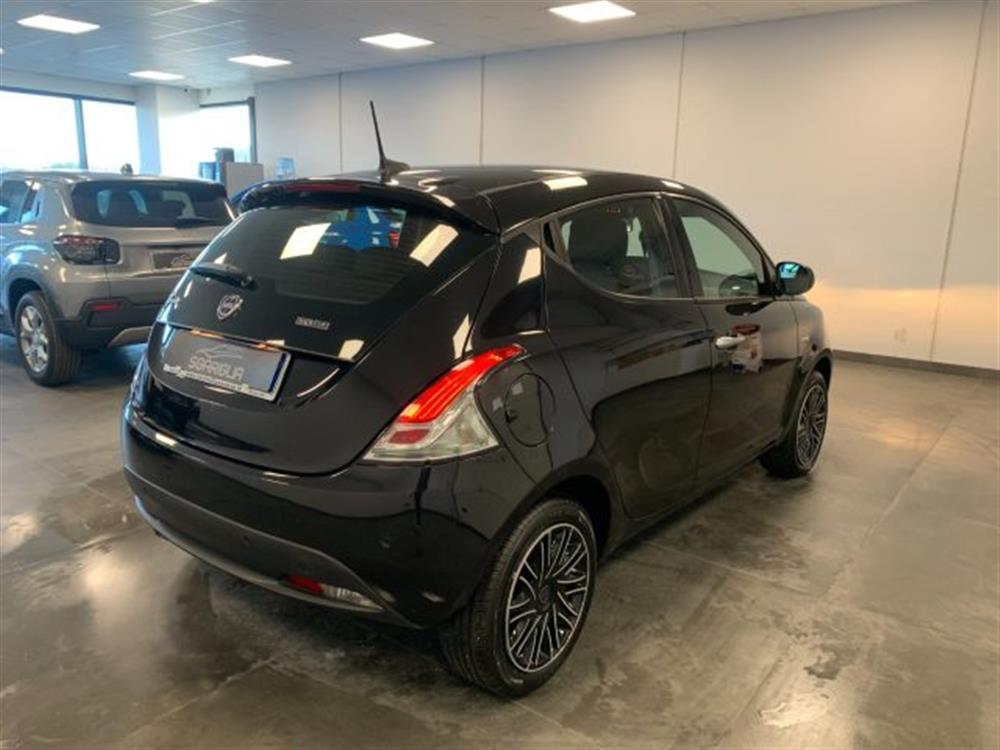 Ypsilon Ypsilon 1.0 Benzina Hybrid E