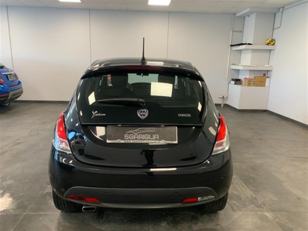 Ypsilon Ypsilon 1.0 Benzina Hybrid E