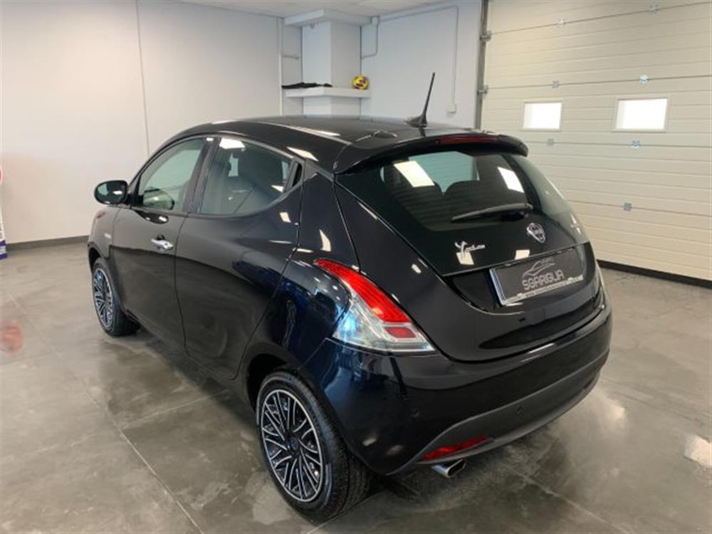 Ypsilon Ypsilon 1.0 Benzina Hybrid E
