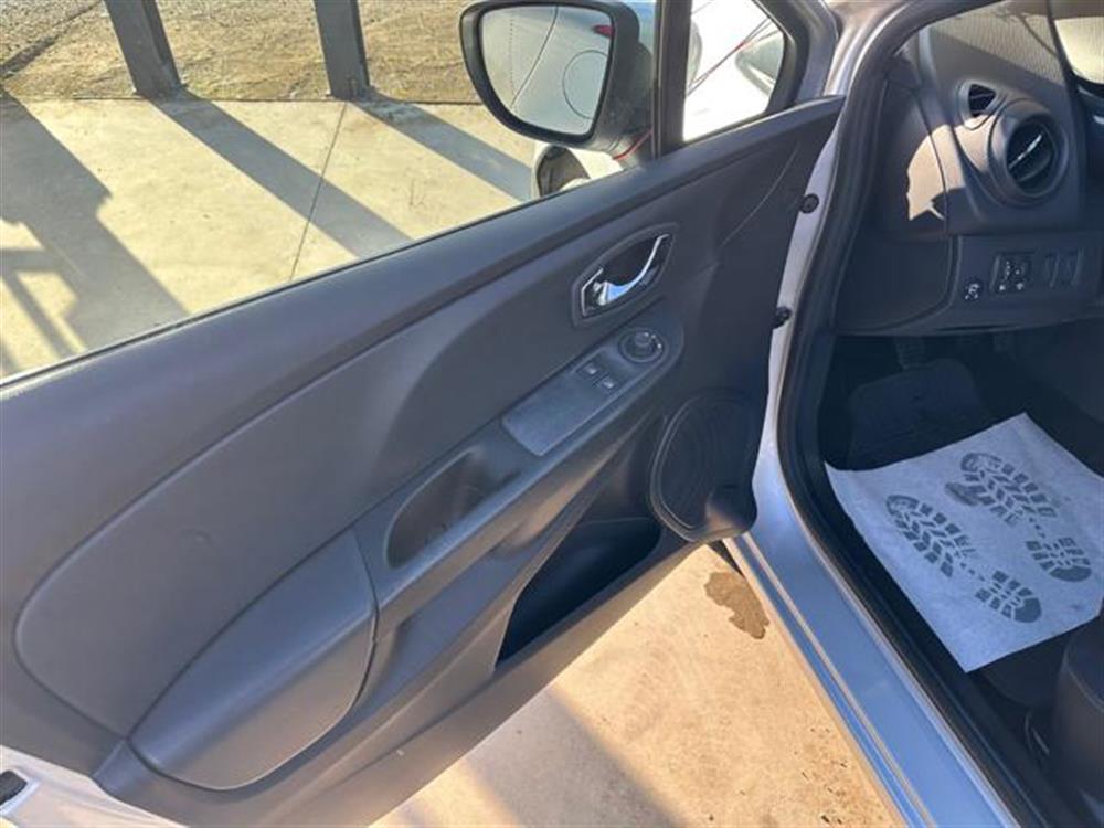 Clio Clio 1.2 75CV GPL 5 porte