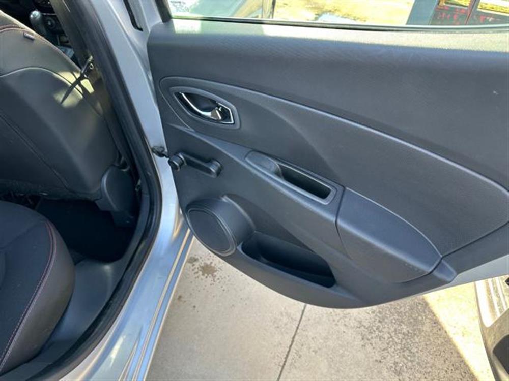 Clio Clio 1.2 75CV GPL 5 porte