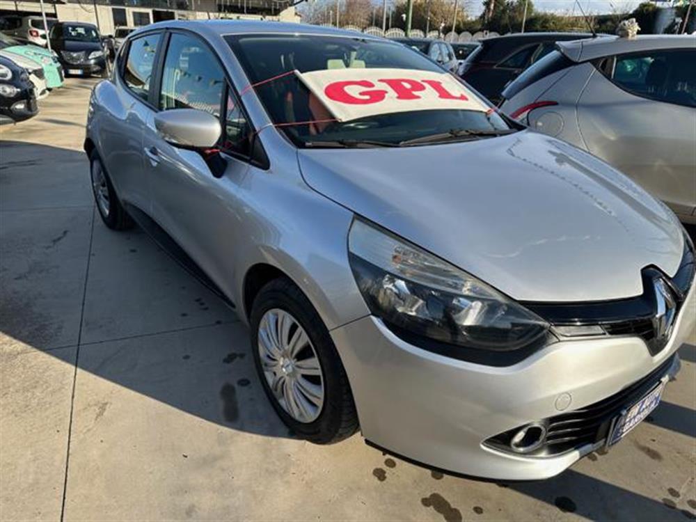 Clio Clio 1.2 75CV GPL 5 porte