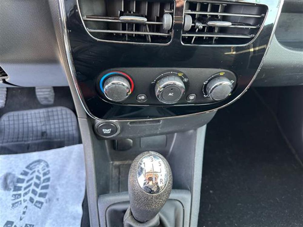 Clio Clio 1.2 75CV GPL 5 porte