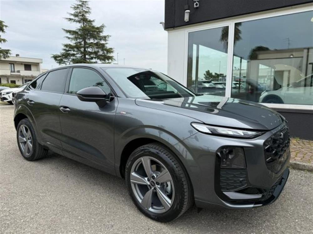 Q3 Q3 Sportback TFSI 110 K