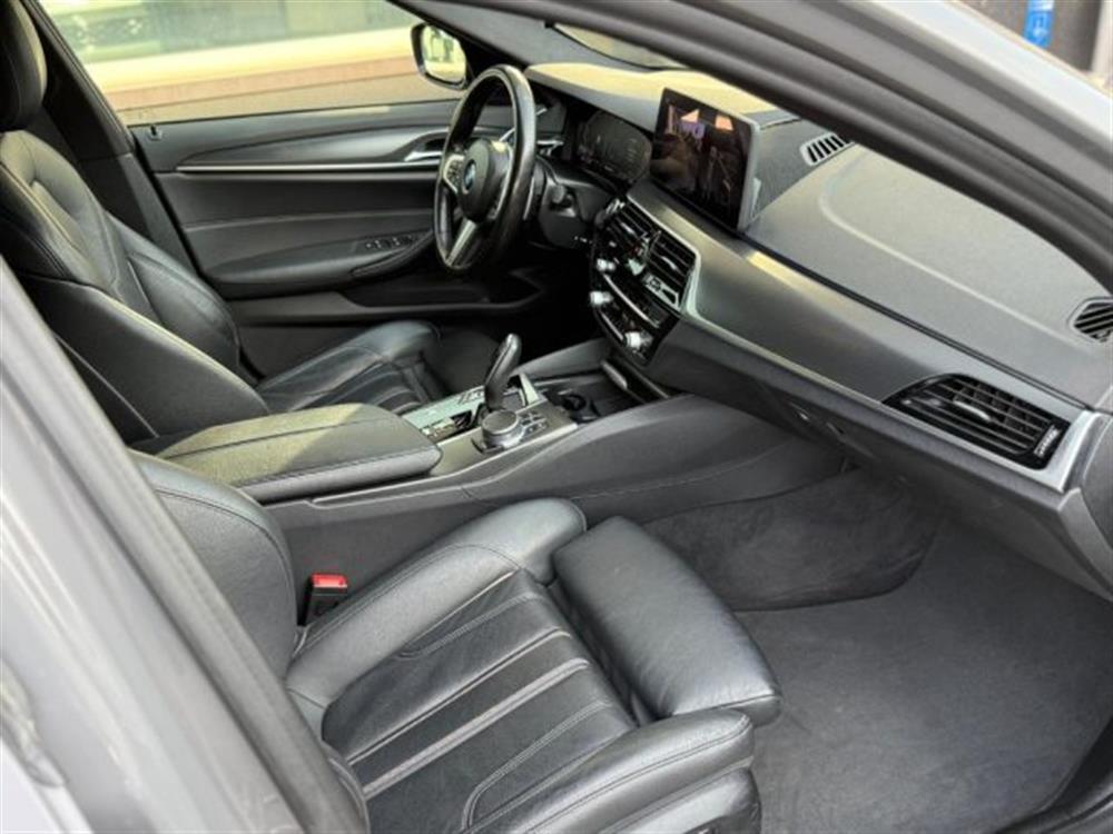 520 520 d 48V xDrive Touring