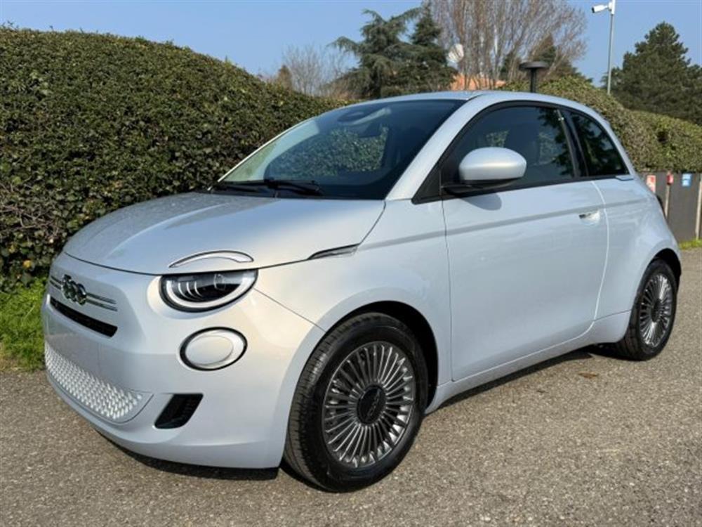 500 500 Berlina Hybrid Torin