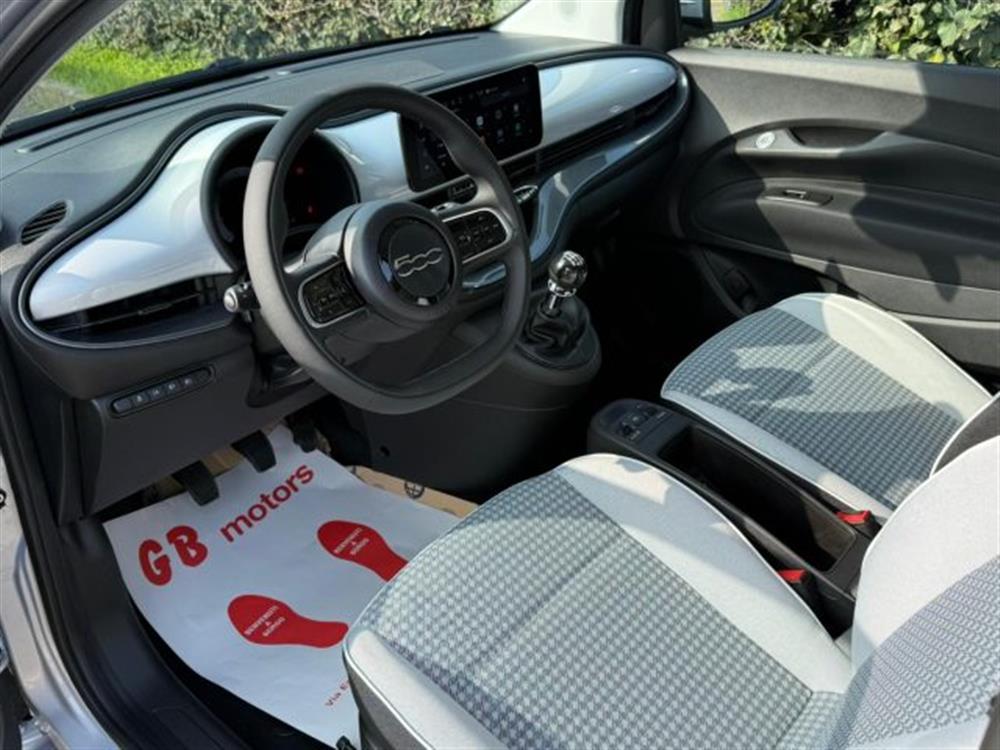 500 500 Berlina Hybrid Torin
