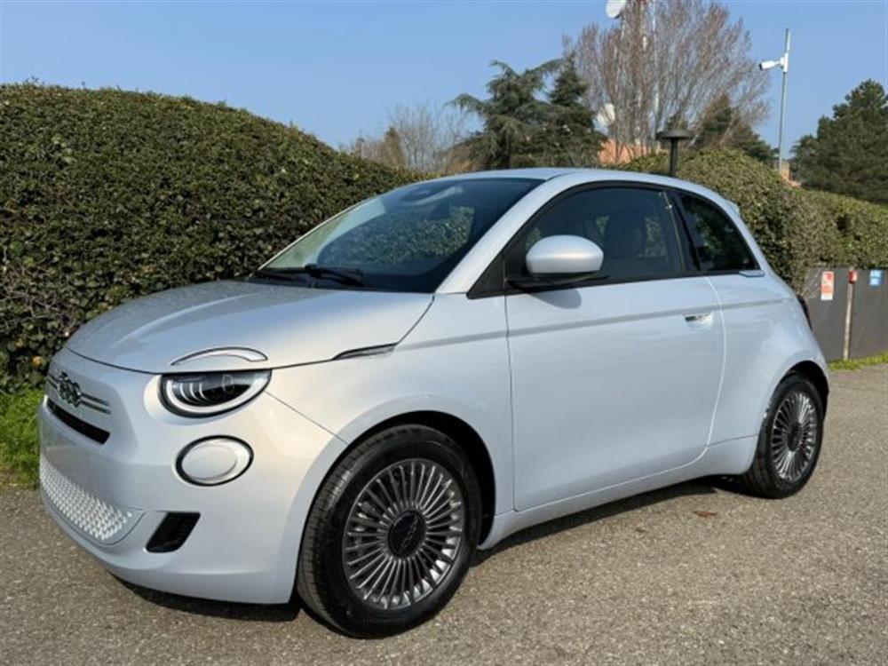 500 500 Berlina Hybrid Torin