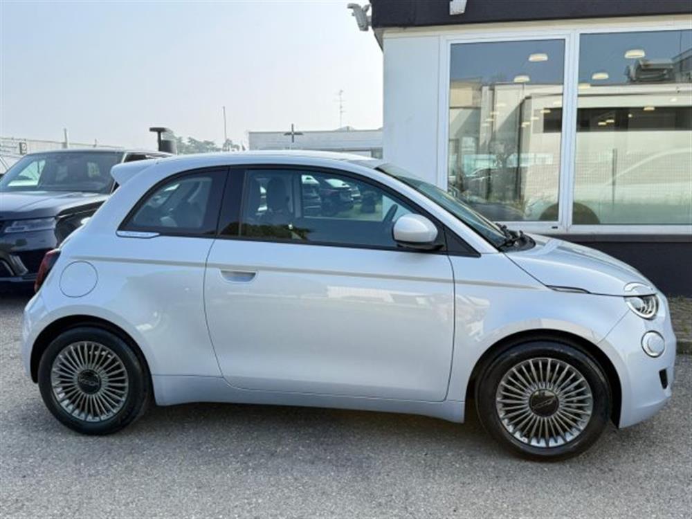 500 500 Berlina Hybrid Torin