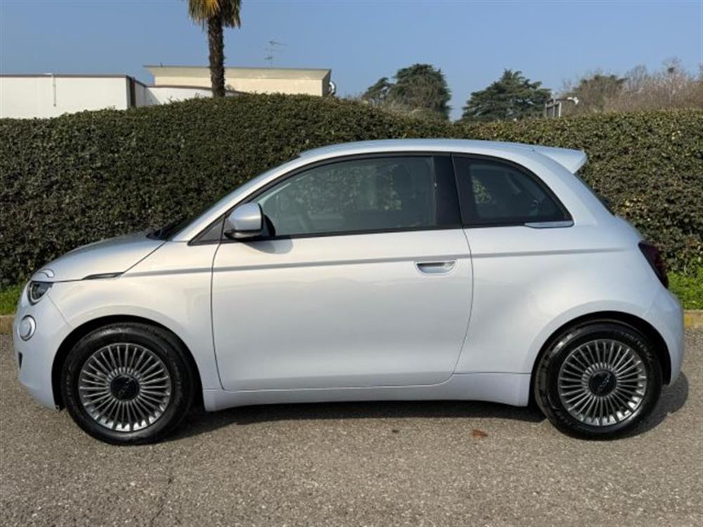 500 500 Berlina Hybrid Torin