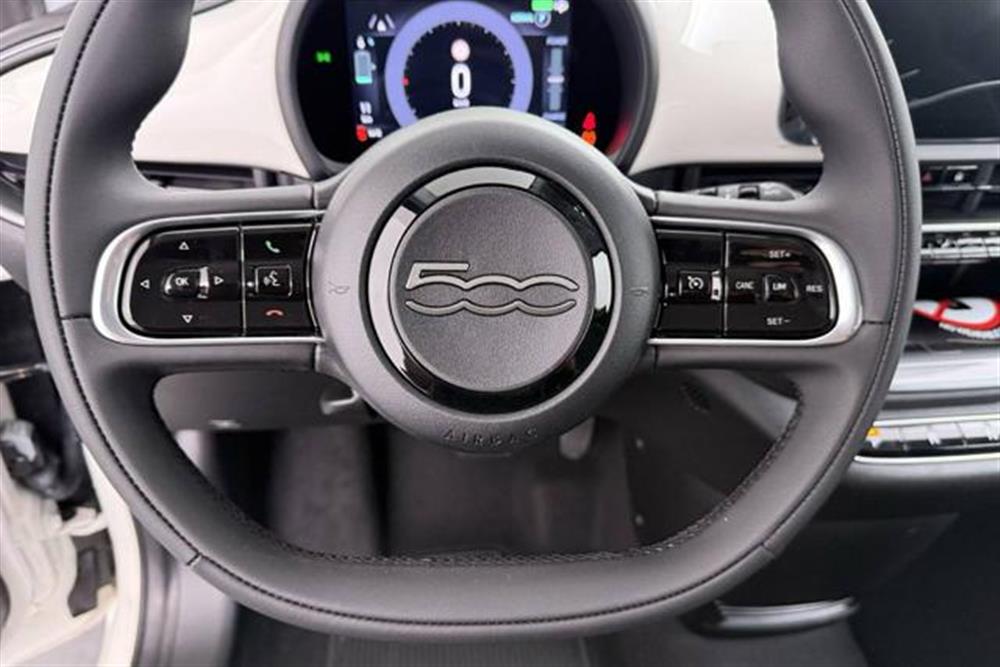 500e 500e Berlina 23,8 kWh