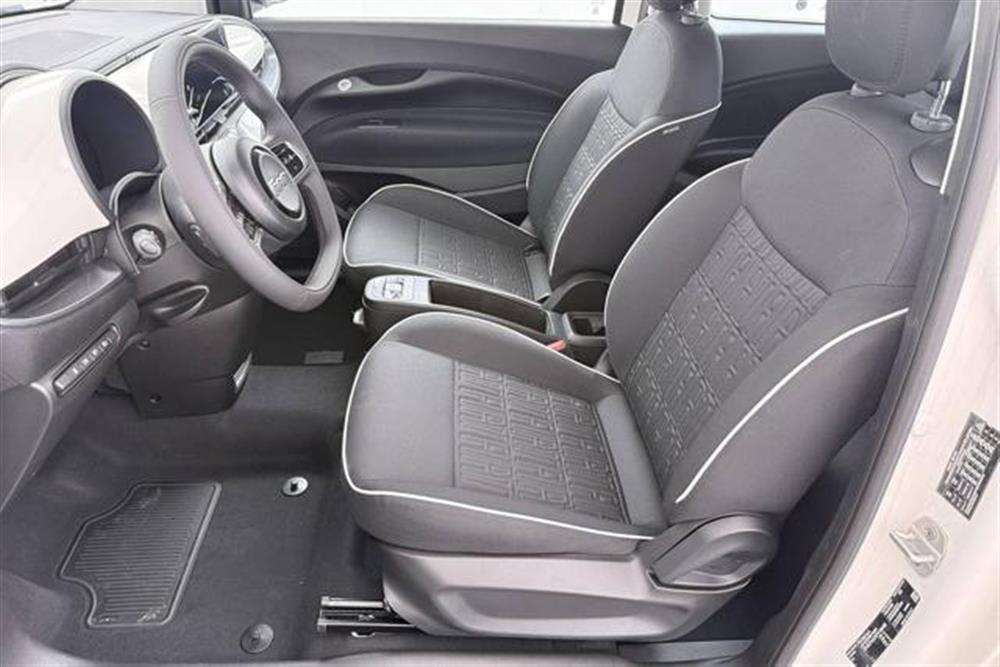 500e 500e Berlina 23,8 kWh