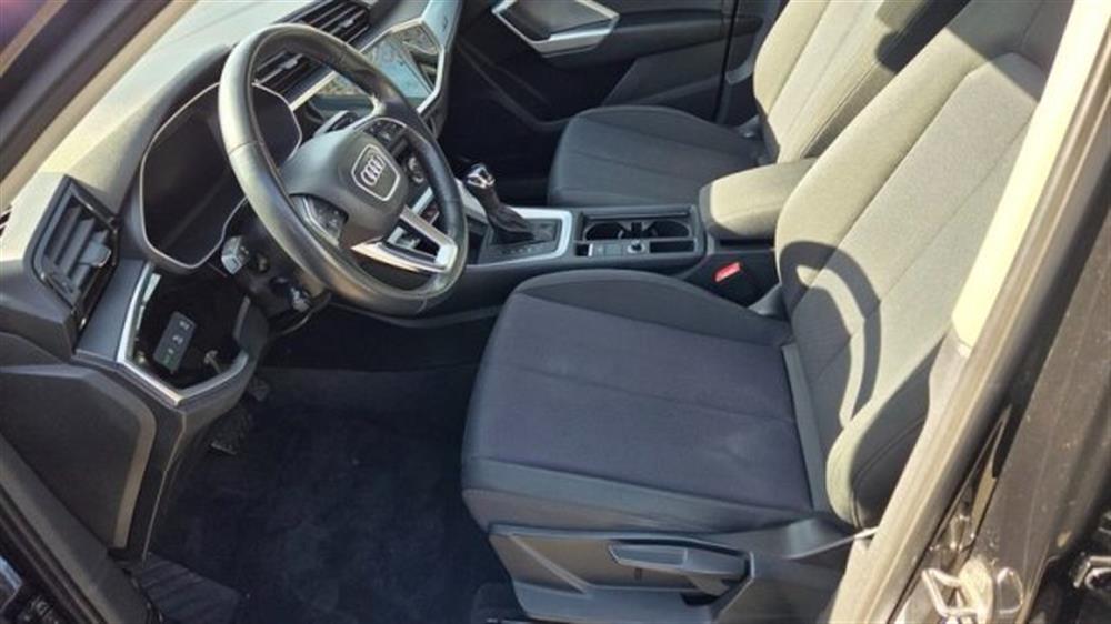 Q3 Q3 40 TFSI quattro S tr