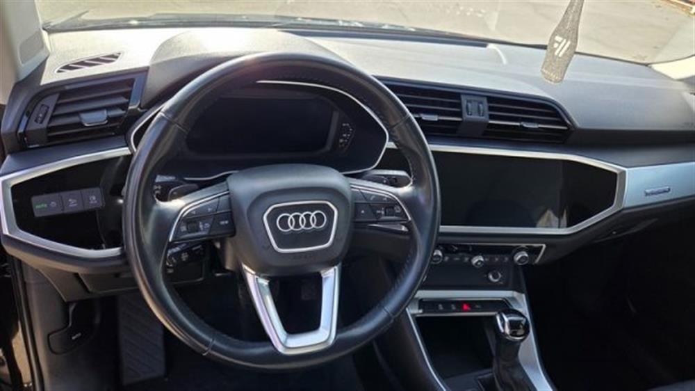 Q3 Q3 40 TFSI quattro S tr