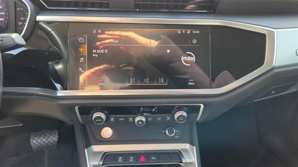 Q3 Q3 40 TFSI quattro S tr