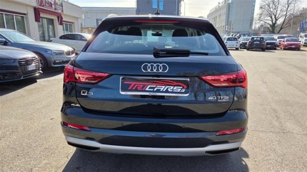 Q3 Q3 40 TFSI quattro S tr