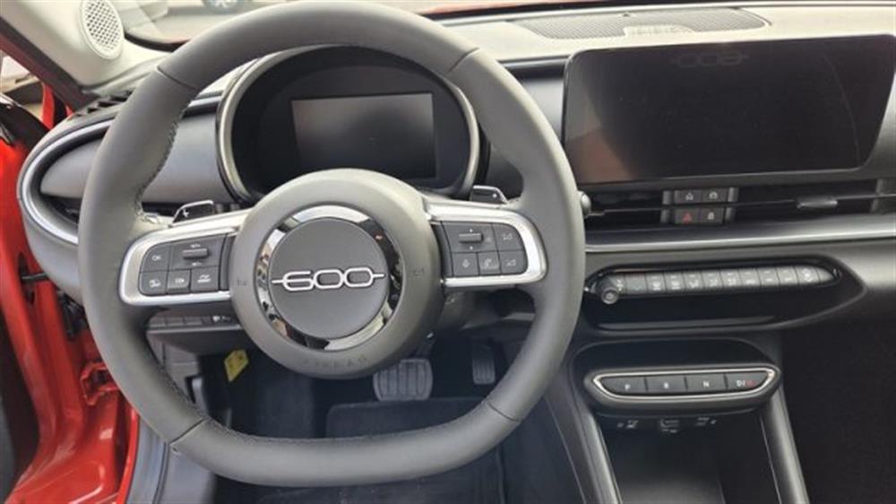 600 600 Hybrid 110 CV DCT MH